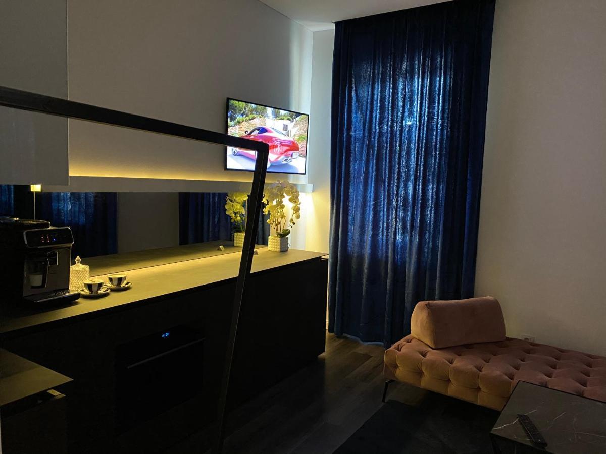 Modern And Luxury Apartment In The Center Of 카우나스 외부 사진