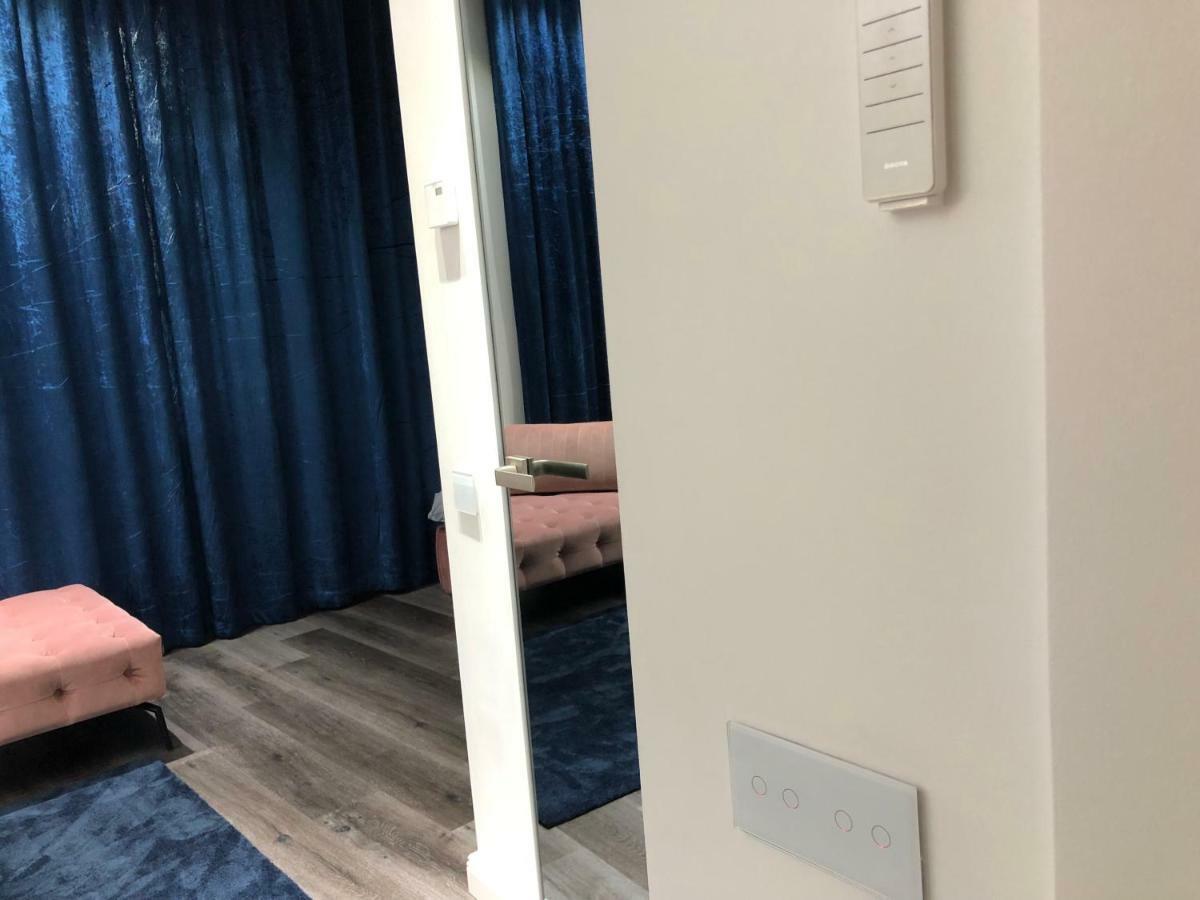 Modern And Luxury Apartment In The Center Of 카우나스 외부 사진